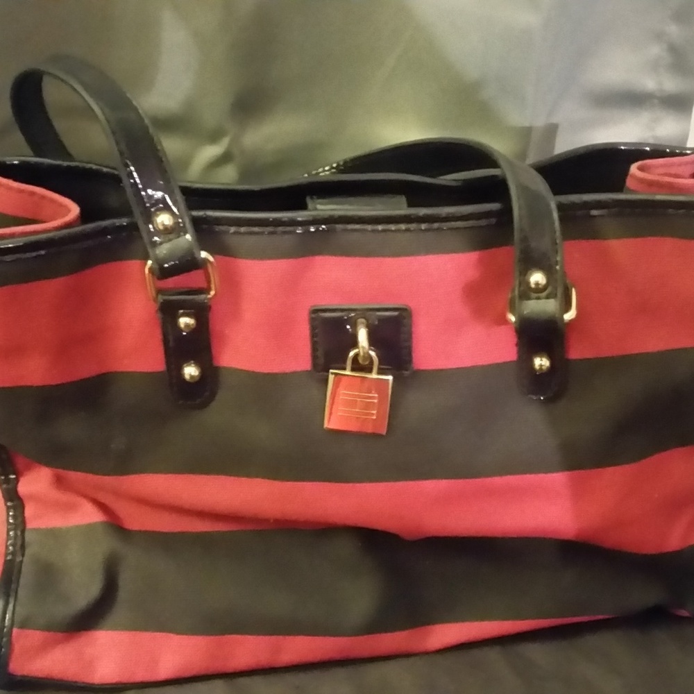 Tommy Hilfiger Red And Navy Striped Purse